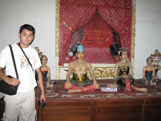 In Kraton sultan palace