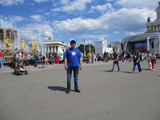Friendship of Nations fountain with 'Russia' exhibition